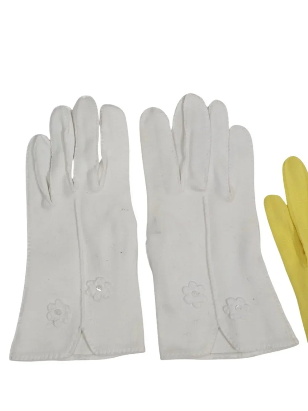 Vintage Glove Lot 4 Pair Assorted White & Yellow Embroidered Details